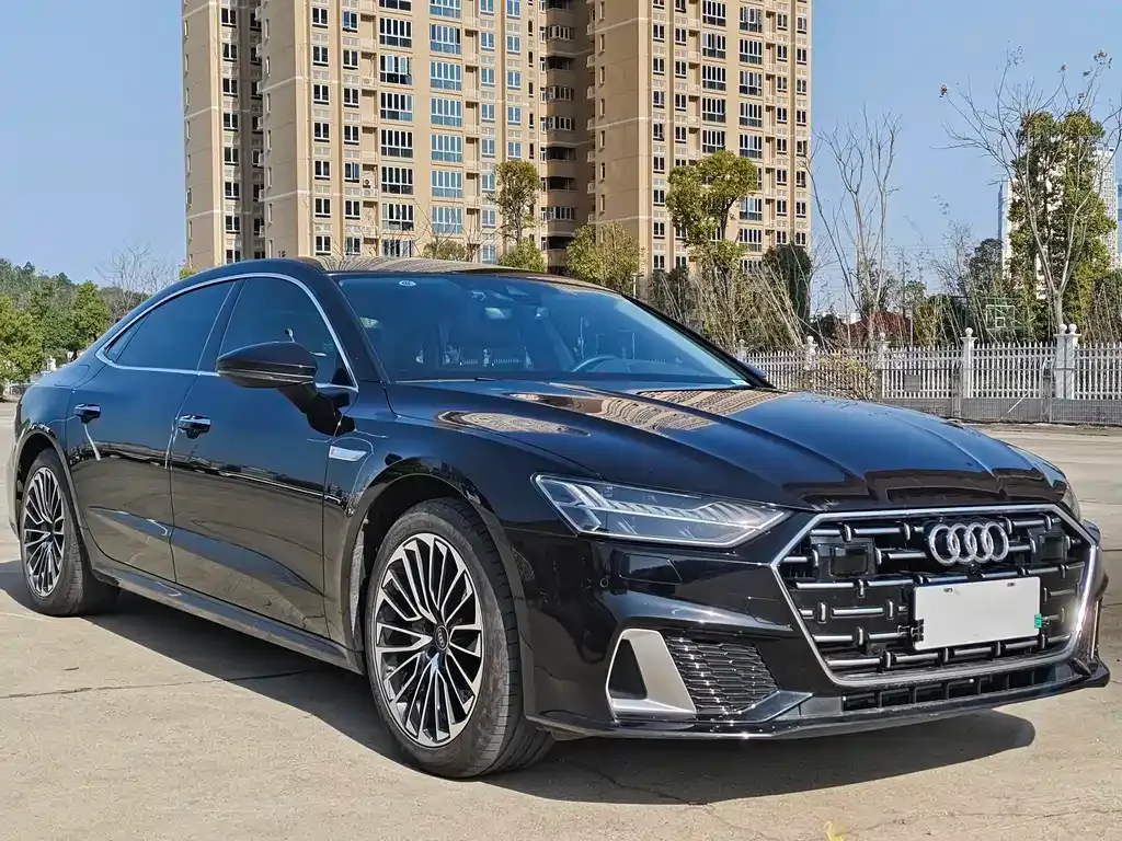 Audi A7L 2024 из CN, фото 5