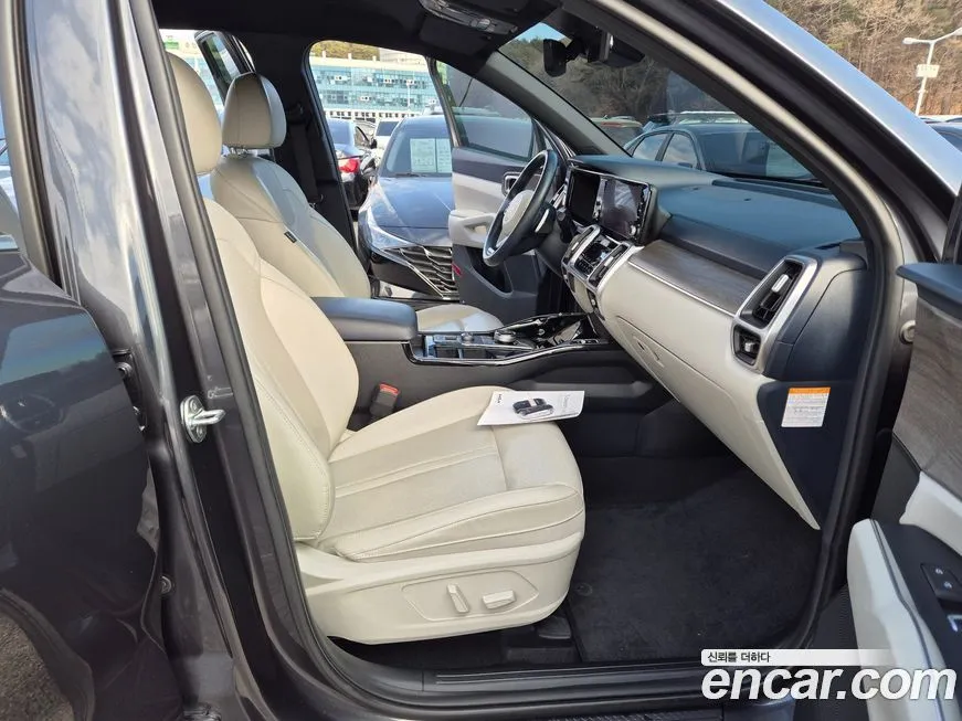 Kia Sorento — фото 10