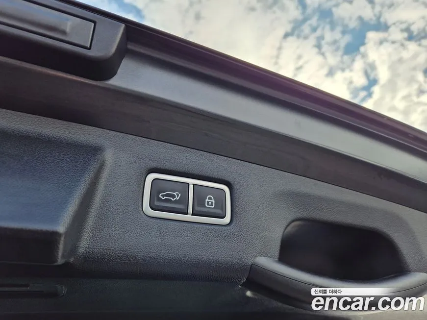 Kia Sorento — фото 9