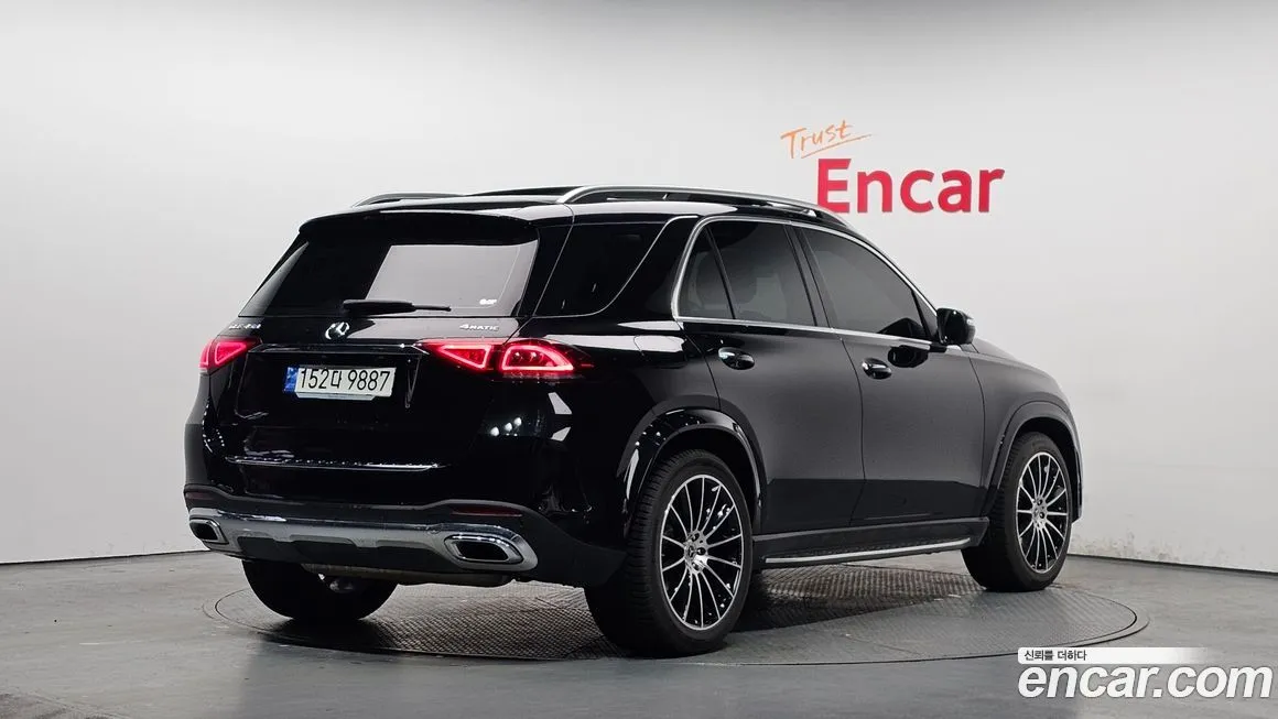 Mercedes-Benz GLE-Class — фото 5