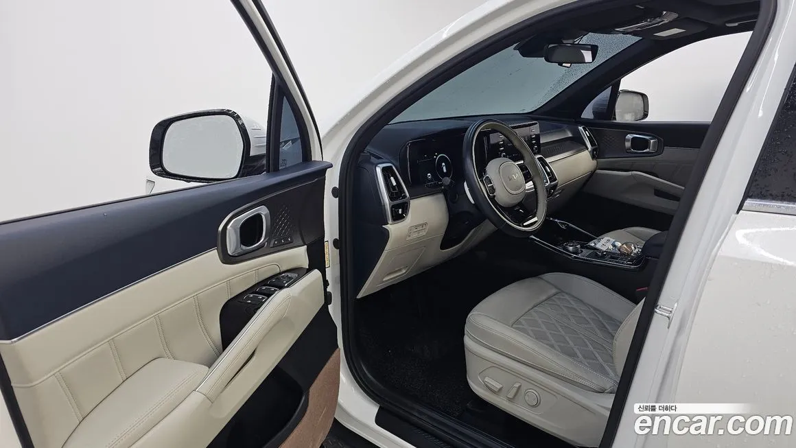 Kia Sorento — фото 8