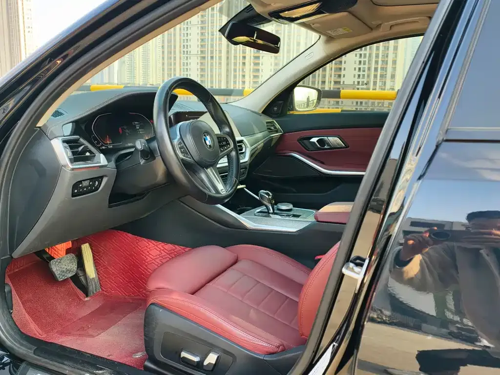 BMW 3 Series 2021 из CN, фото 5