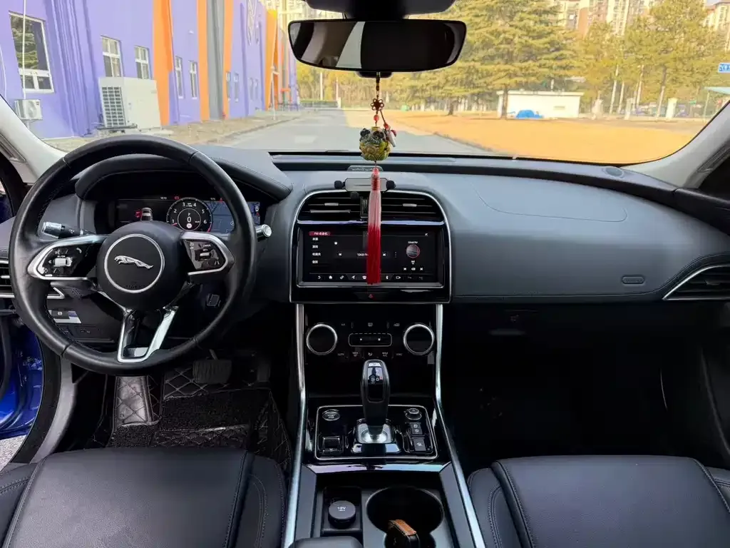 Jaguar XEL 2021 из CN, фото 8