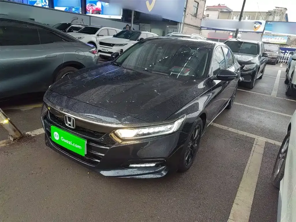 Honda Accord — фото 4