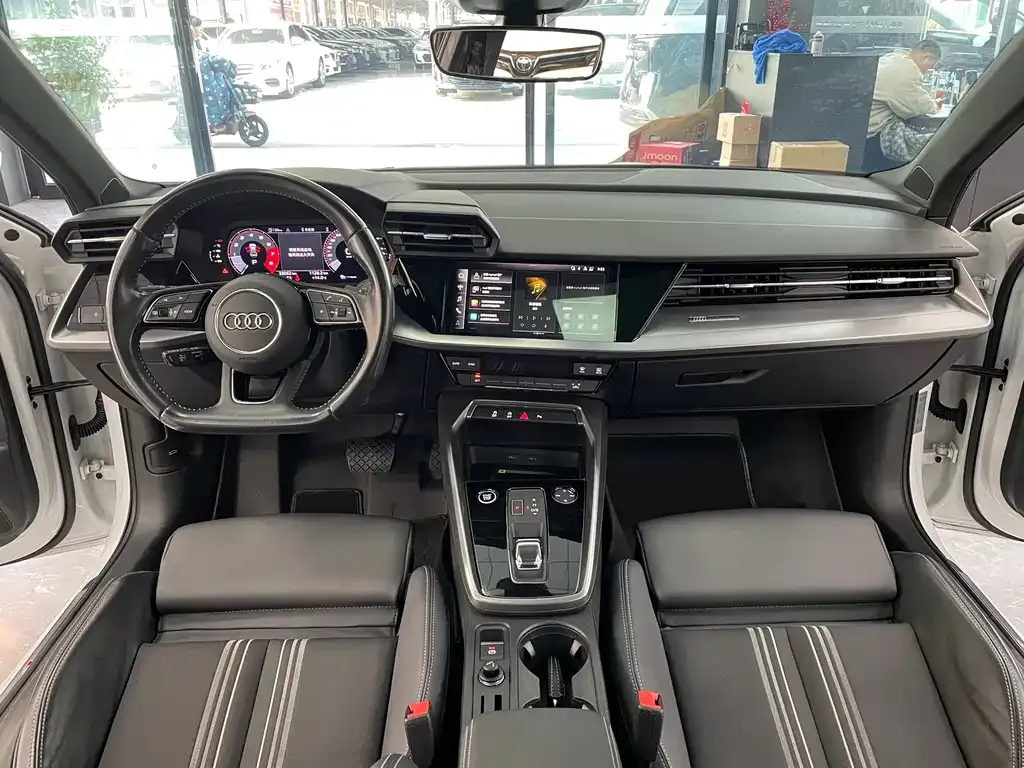 Audi A3 2022 из CN, фото 10
