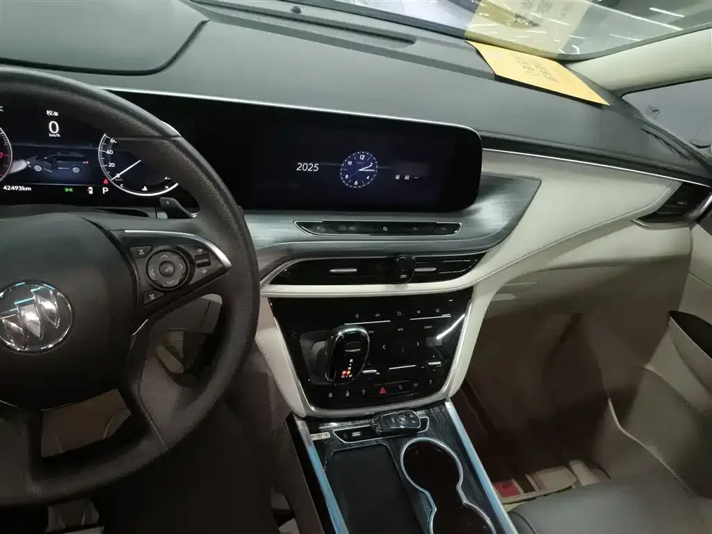 Buick GL8 2023 из CN, фото 6