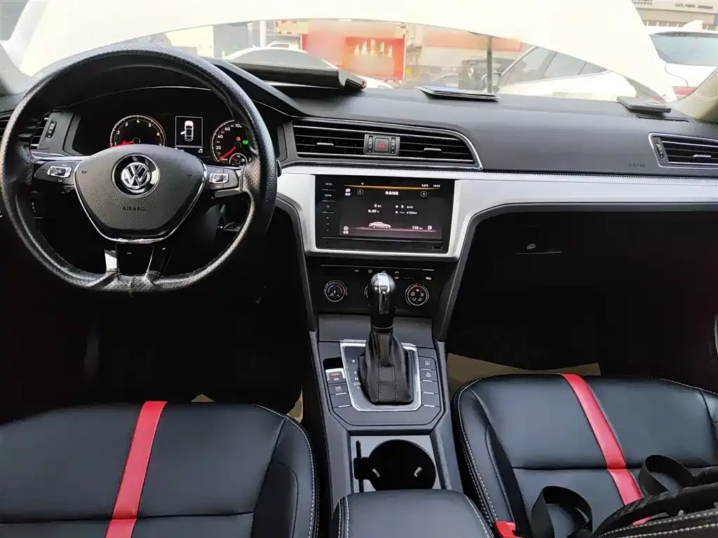 Volkswagen Lamando 2022 из CN, фото 3