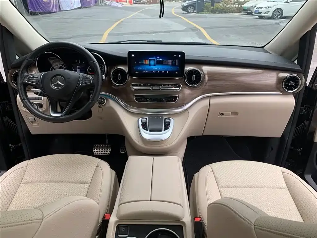 Mercedes-Benz V-Class 2021 из CN, фото 6