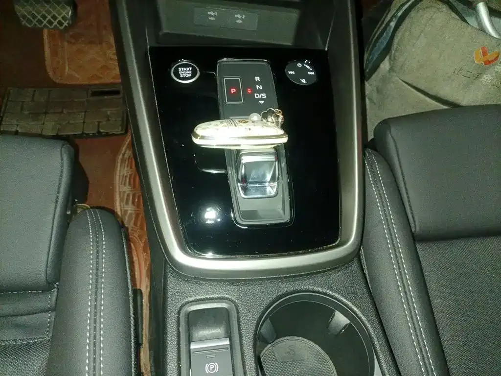 Audi A3 2023 из CN, фото 6