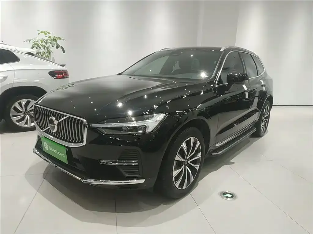 Volvo XC60 2023 из CN, фото 8