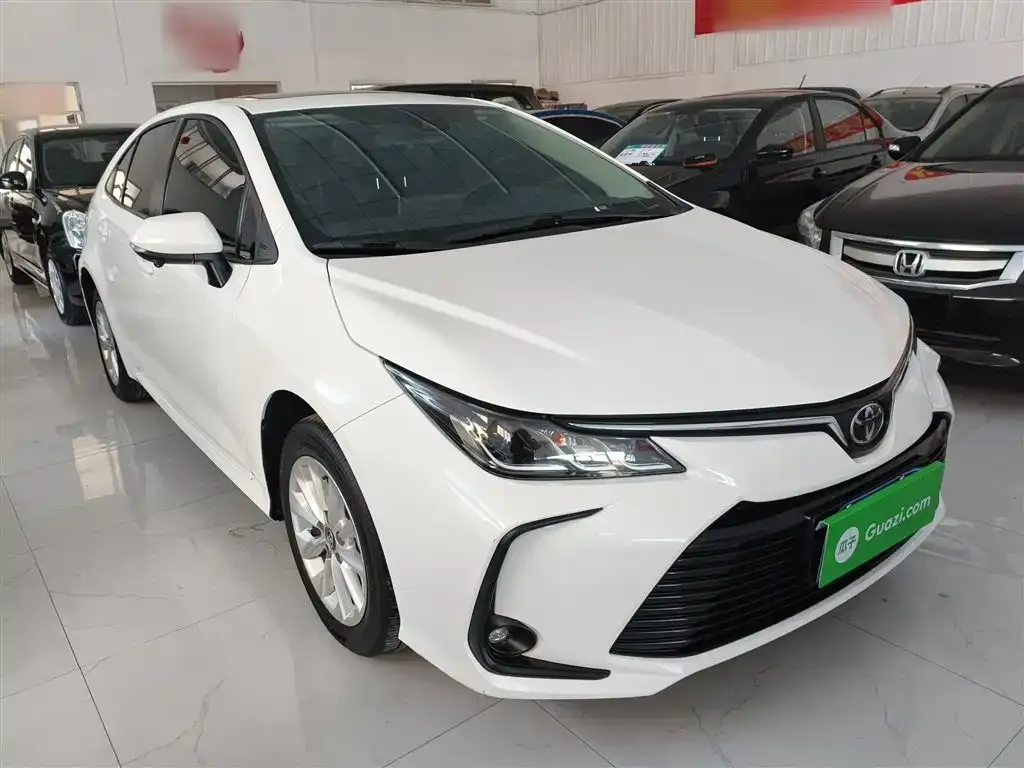 Toyota Corolla 2023 из CN, фото 7