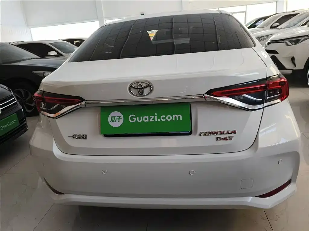 Toyota Corolla 2023 из CN, фото 8