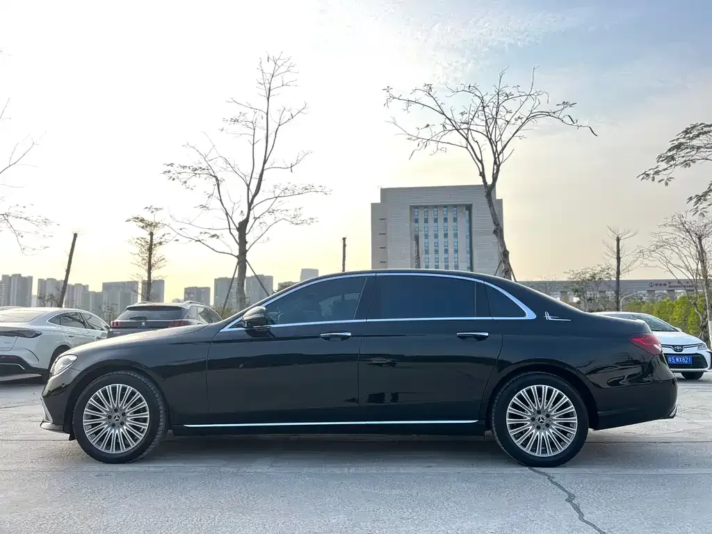 Mercedes-Benz E-Class 2023 из CN, фото 6