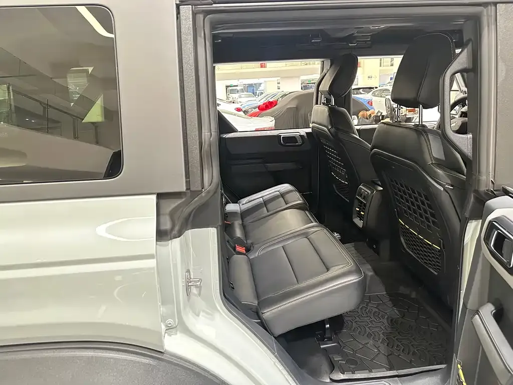 Ford Bronco 2025 из CN, фото 3