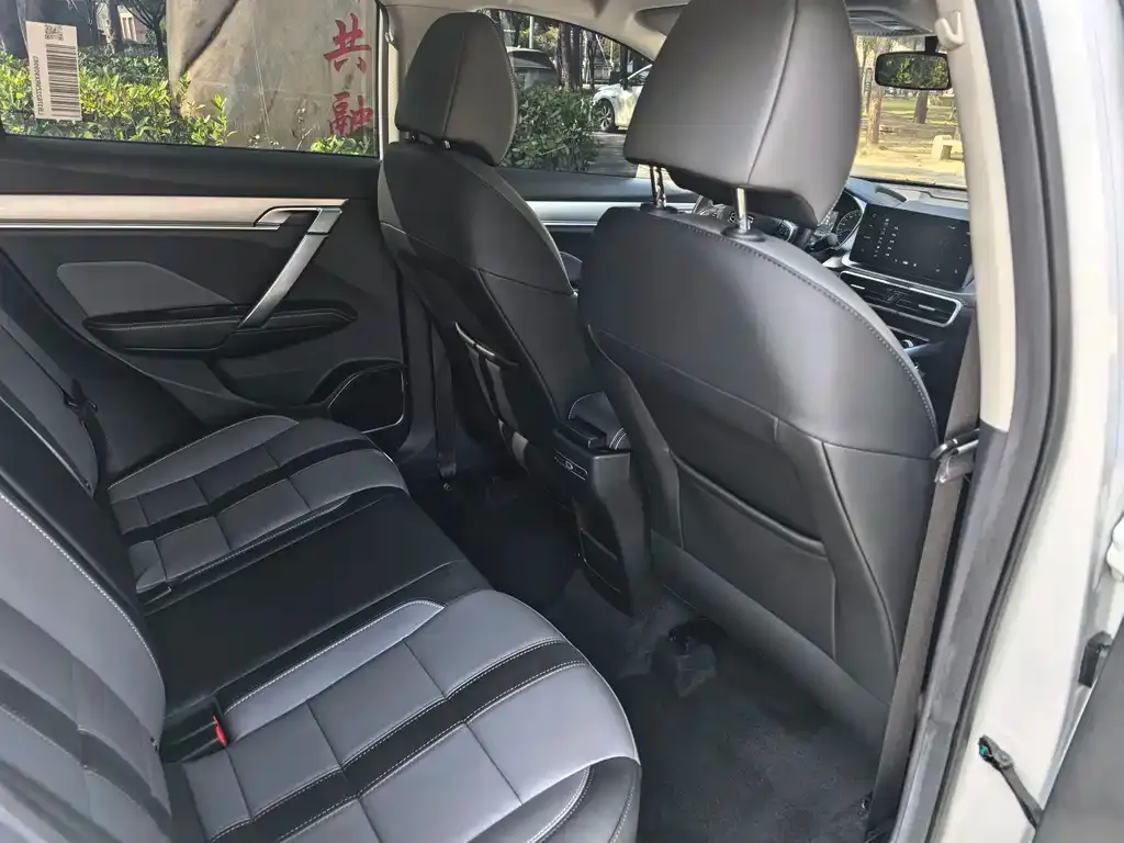 Geely Binyue 2024 из CN, фото 4