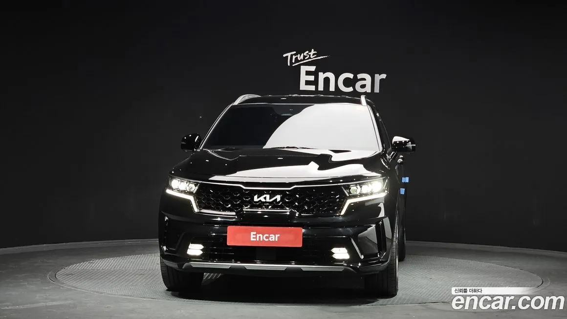 Kia Sorento — фото 4
