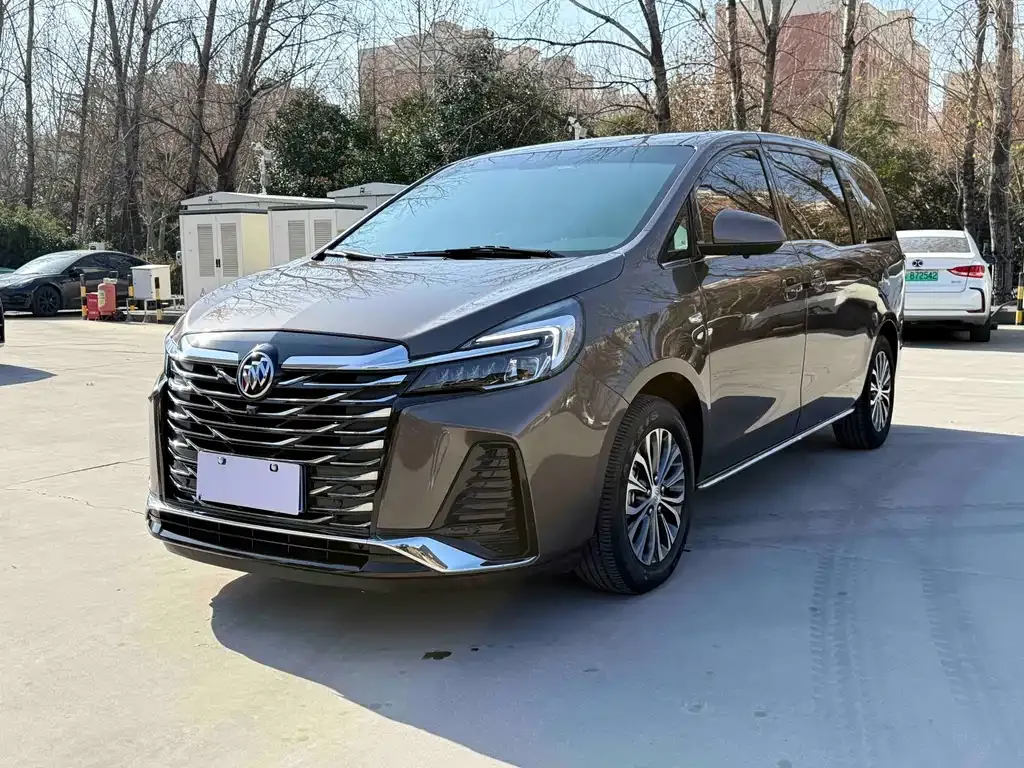 Buick GL8 2025 из CN, фото 1
