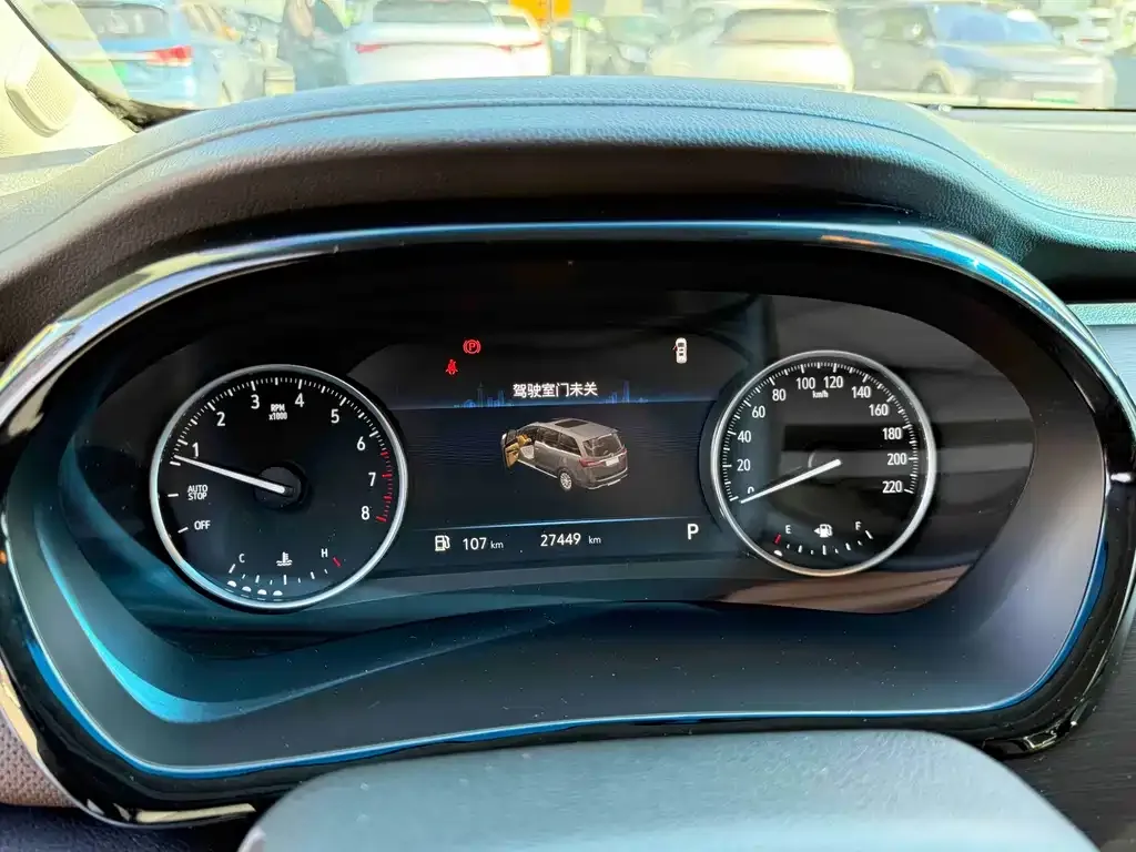 Buick GL8 2025 из CN, фото 4