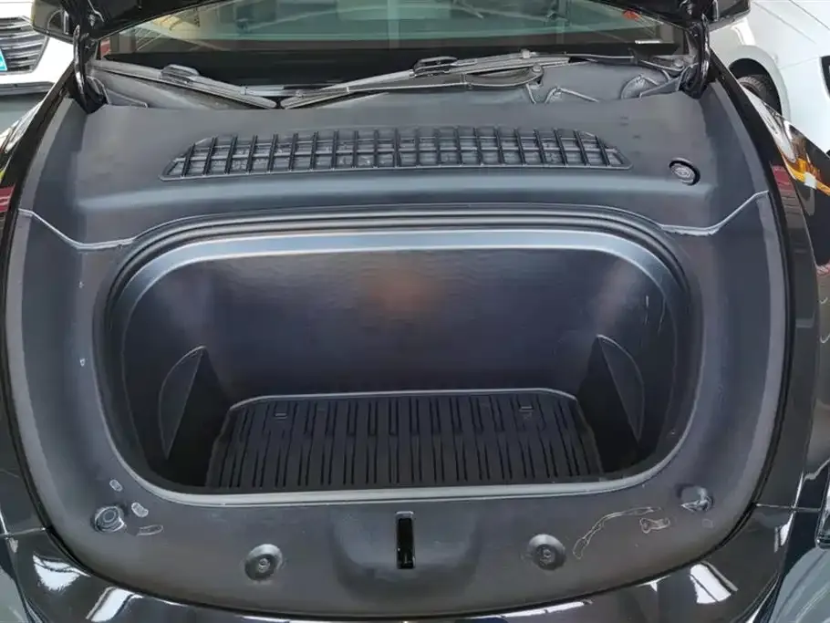 Tesla Model Y 2023 из CN, фото 6