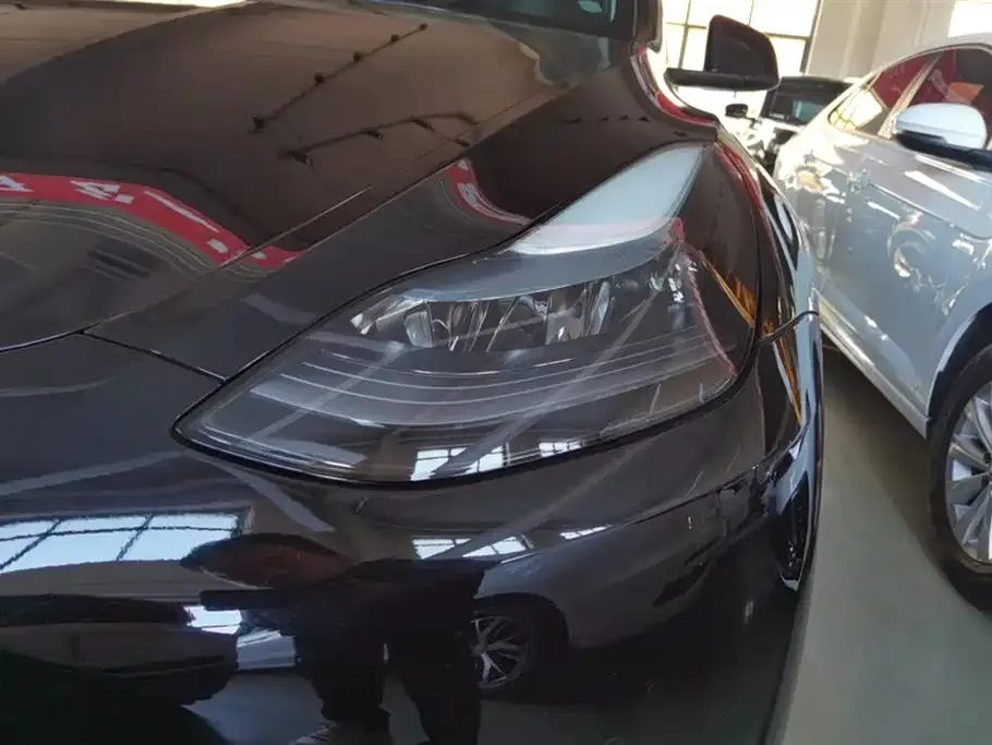 Tesla Model Y 2023 из CN, фото 7