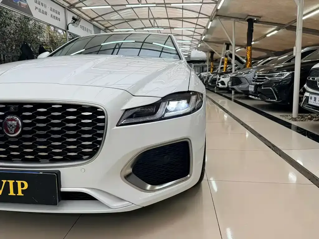 Jaguar XFL 2023 из CN, фото 3