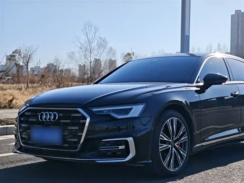 Audi A6L 2023 из CN, фото 1
