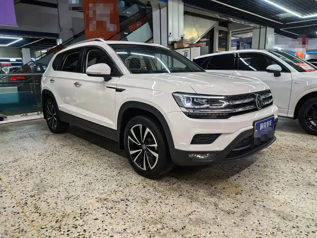 Volkswagen Tharu 2023 из CN, фото 8