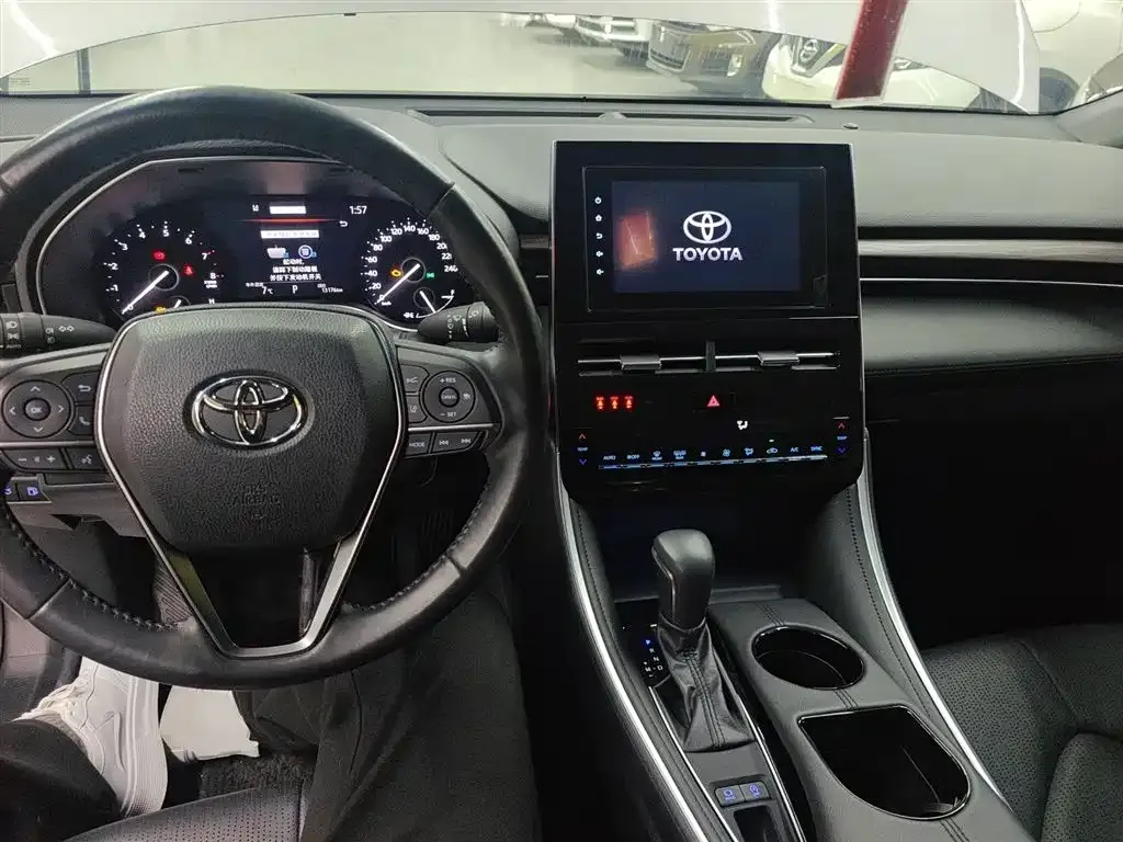 Toyota Avalon 2024 из CN, фото 9
