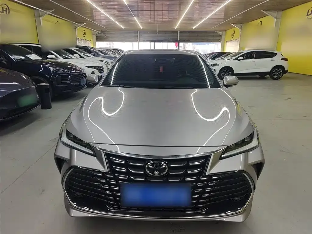 Toyota Avalon 2024 из CN, фото 5