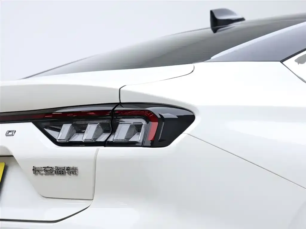 Ford Mondeo 2024 из CN, фото 8