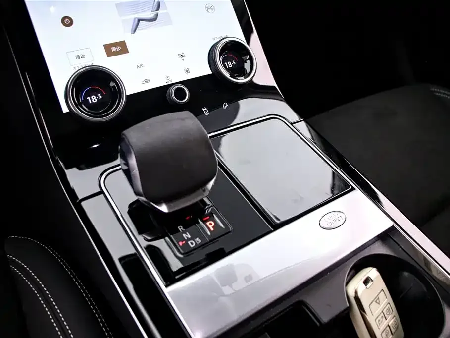 Land Rover Velar 2021 из CN, фото 2