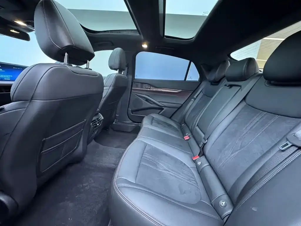 Ford Mondeo 2022 из CN, фото 10