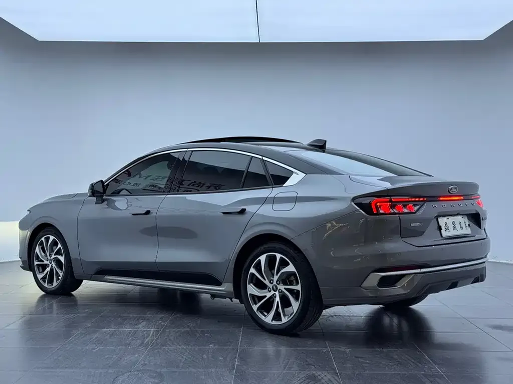 Ford Mondeo 2022 из CN, фото 6