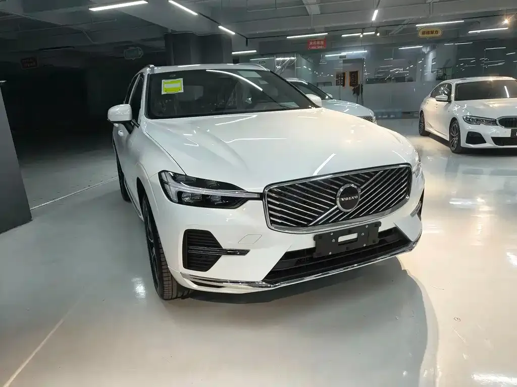 Volvo XC60 2025 из CN, фото 8