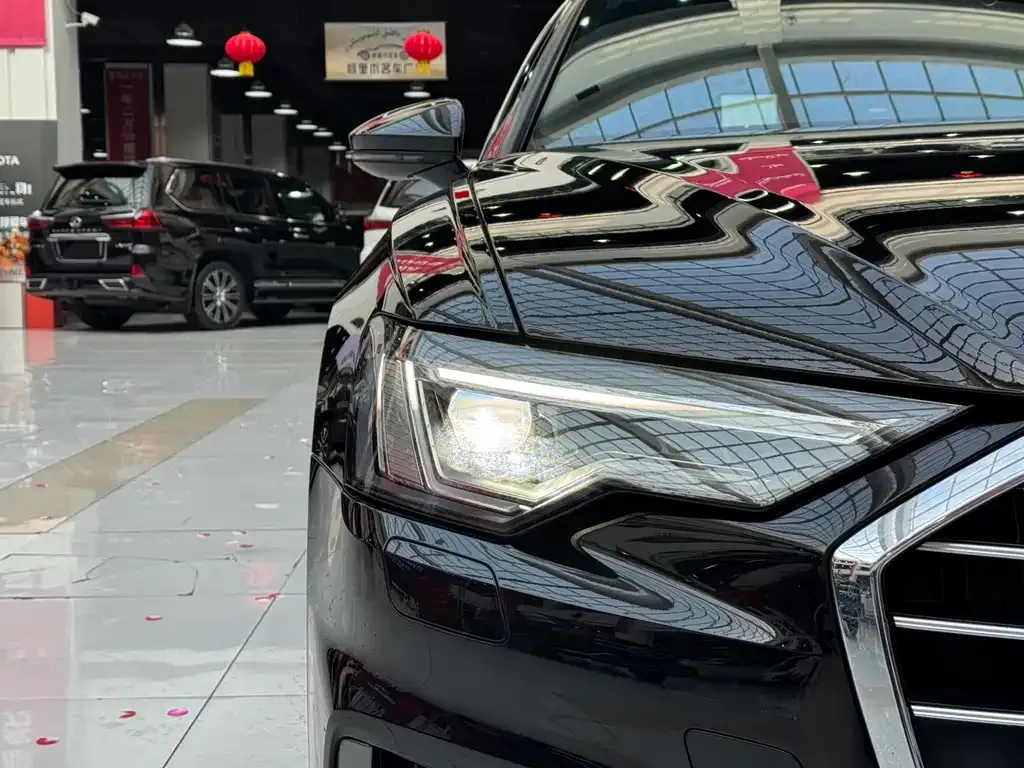 Audi A6L 2021 из CN, фото 5