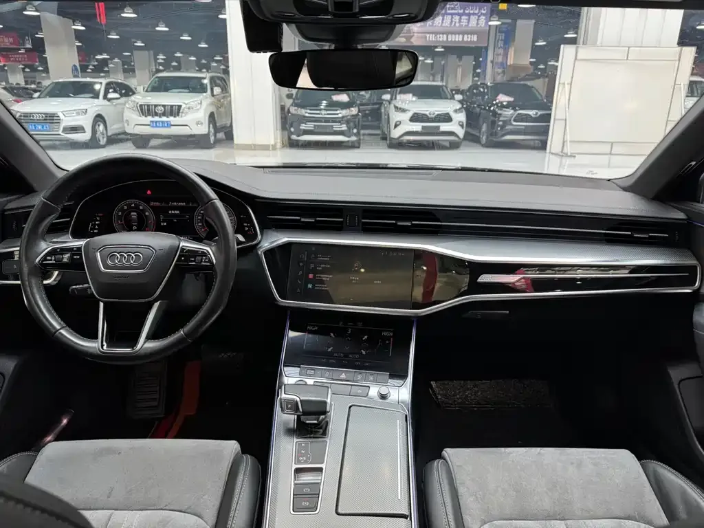 Audi A6L 2021 из CN, фото 10