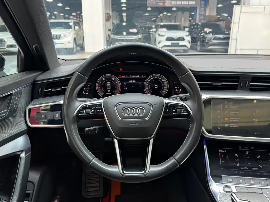 Audi A6L 2021 из CN, фото 6