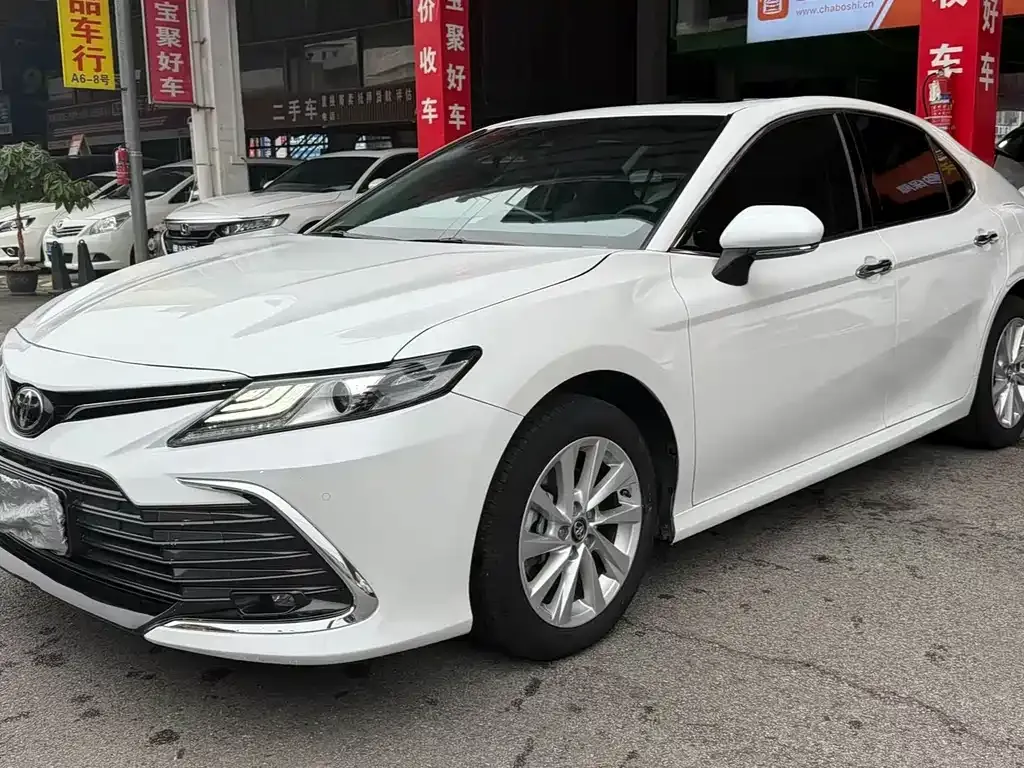 Toyota Camry 2022 из CN, фото 1
