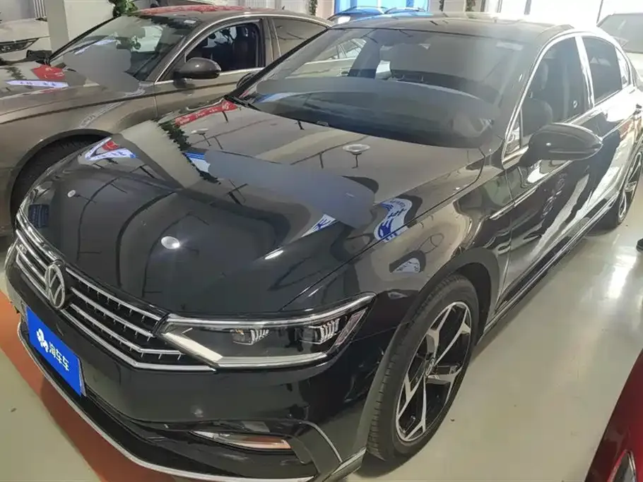 Volkswagen Magotan 2023 из CN, фото 1