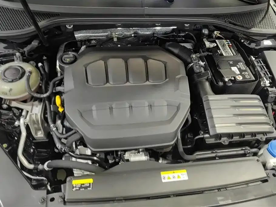 Volkswagen Magotan 2023 из CN, фото 10
