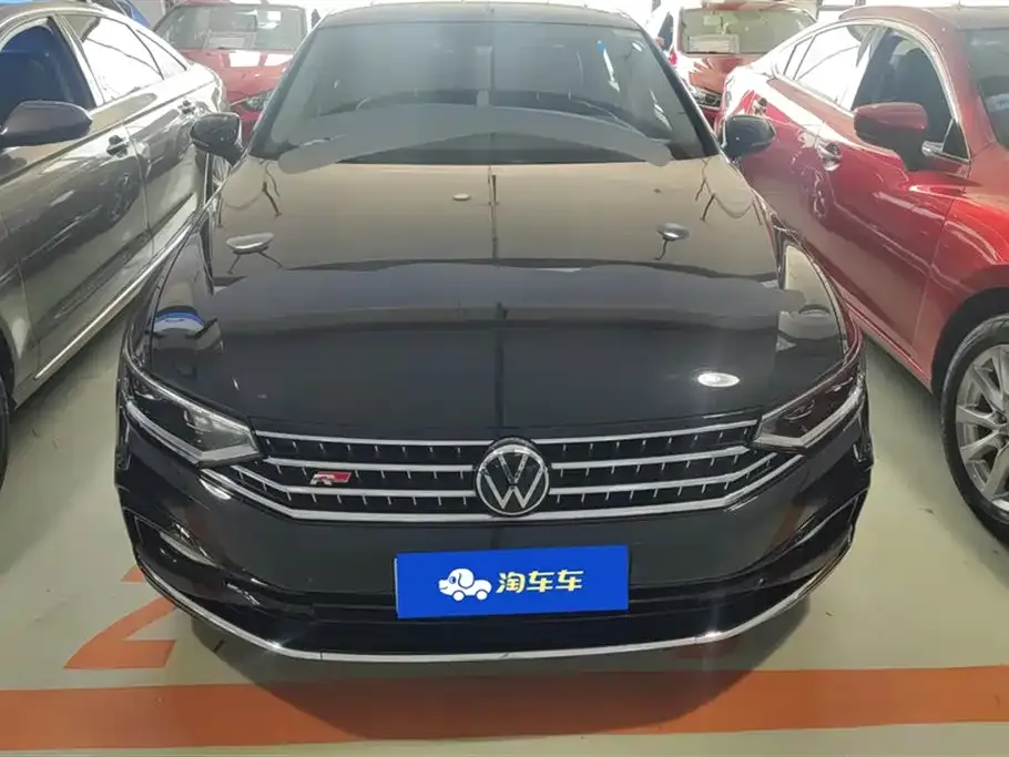 Volkswagen Magotan 2023 из CN, фото 2