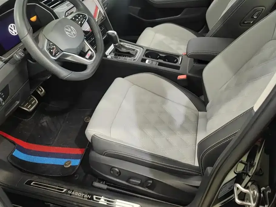 Volkswagen Magotan 2023 из CN, фото 9
