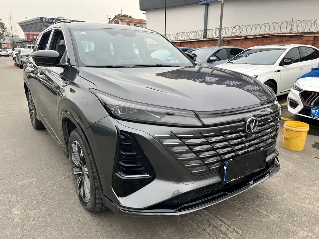Changan CS75PLUS 2024 из CN, фото 3