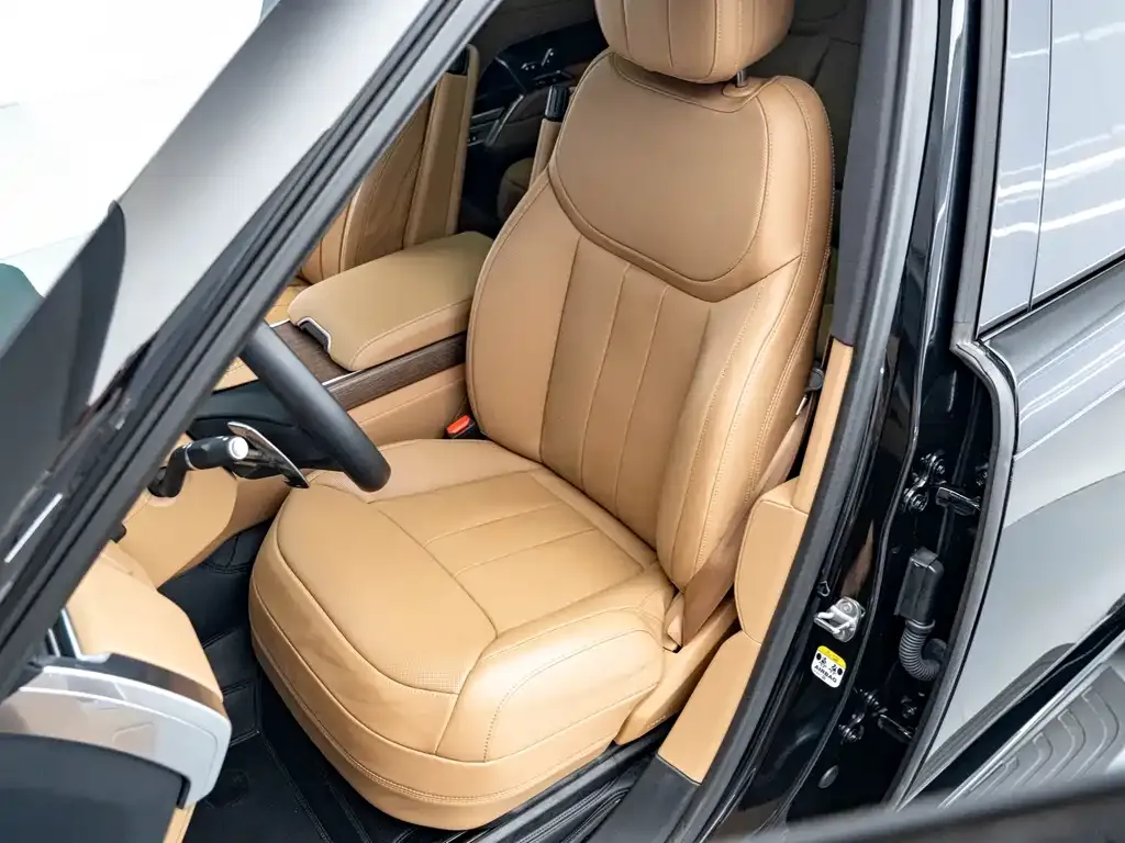 Land Rover Range Rover 2024 из CN, фото 10