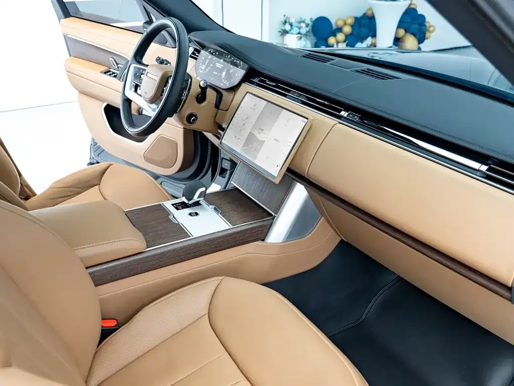 Land Rover Range Rover 2024 из CN, фото 9