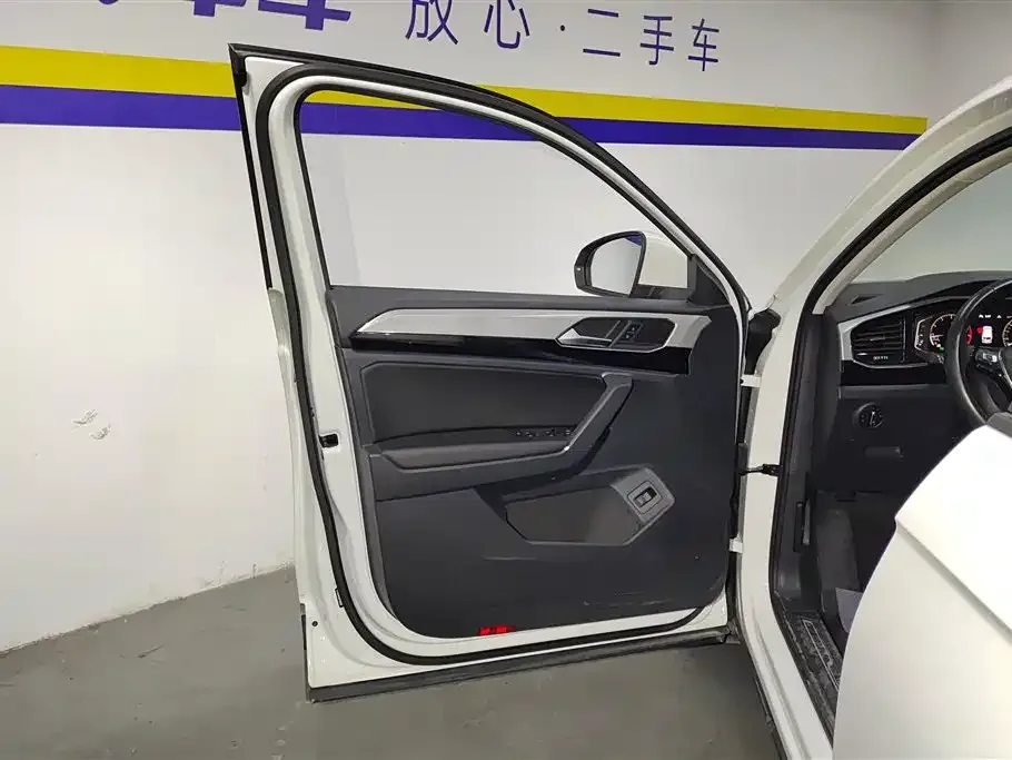 Volkswagen Tayron 2022 из CN, фото 4