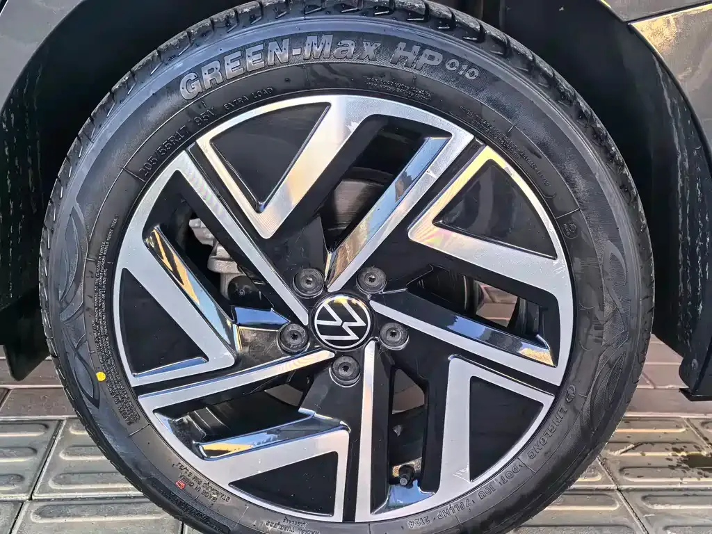 Volkswagen Sagitar 2022 из CN, фото 4