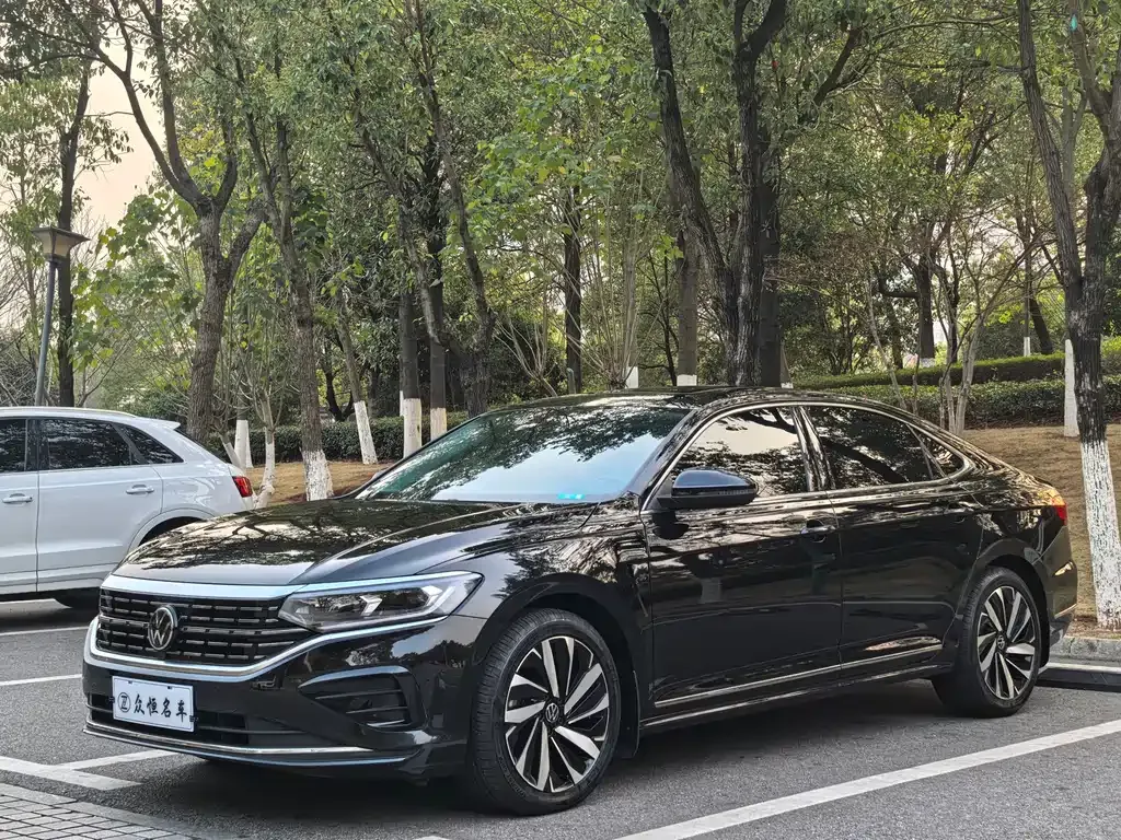 Volkswagen Passat 2023 из CN, фото 1