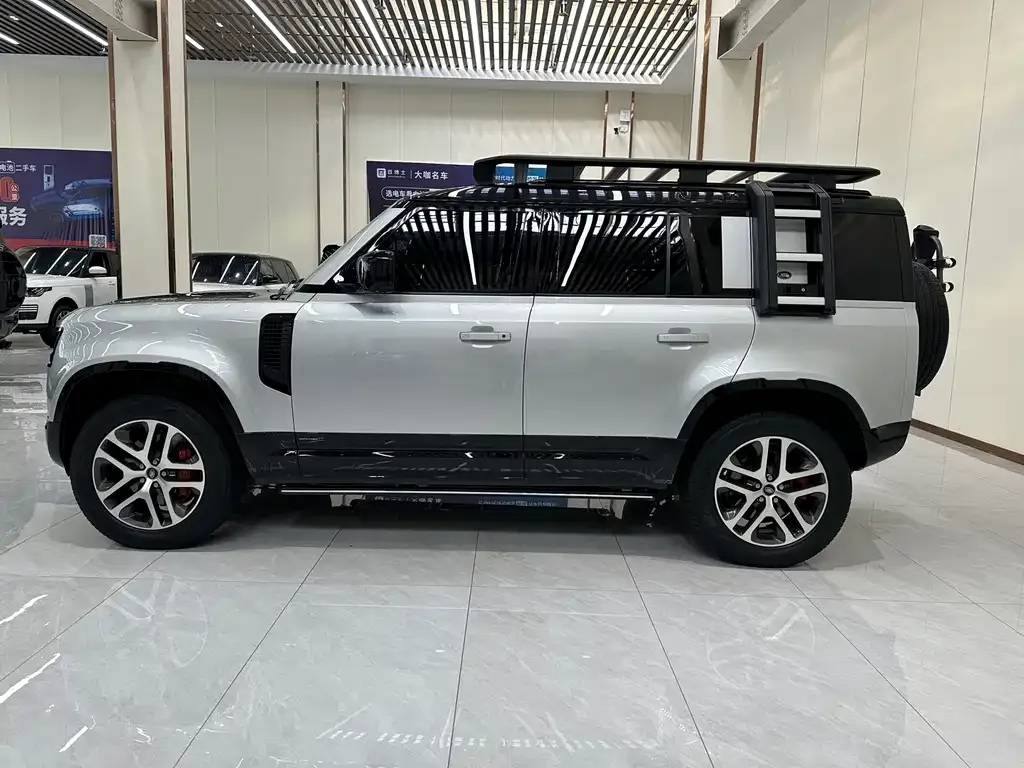 Land Rover Defender 2022 из CN, фото 3