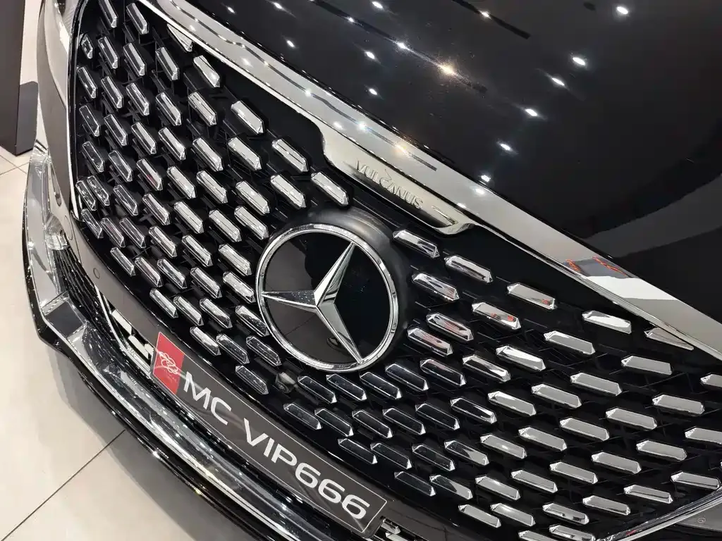 Mercedes-Benz V-Class 2025 из CN, фото 6